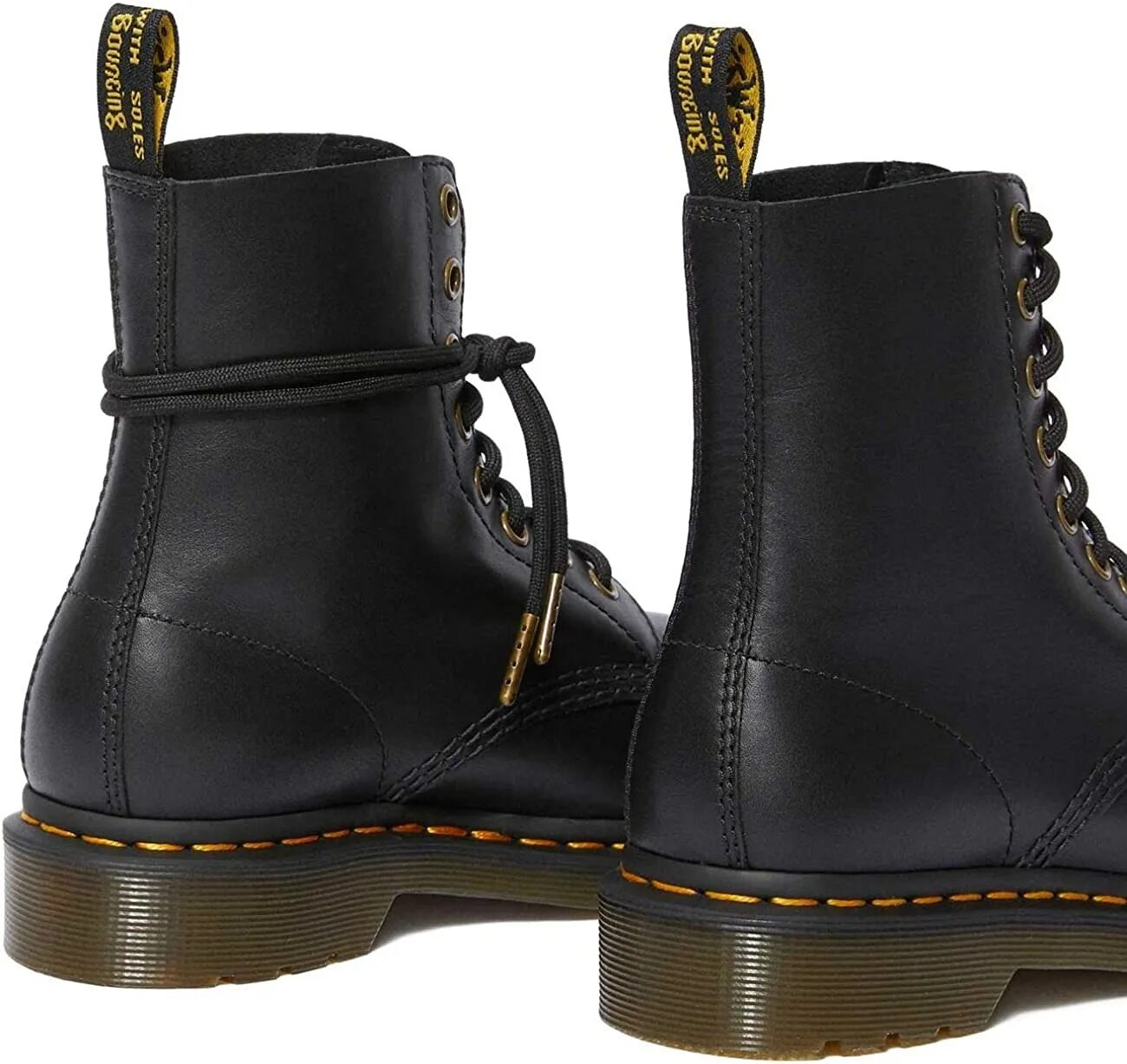 Мартинсы 1460. Dr Martens Pascal. Martens 1460 Pascal. Ботинки Dr. Martens 1460 Black 2.