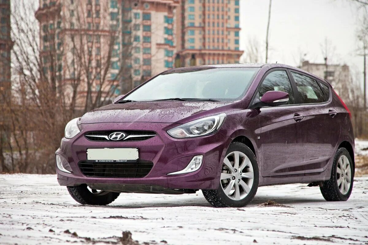 Хендай солярис 1 хэтчбек. Hyundai Solaris 1 поколение. Хендай Солярис 1 4 хэтчбек. Солярис 1 хэтчбек. Hyundai Solaris 2012.