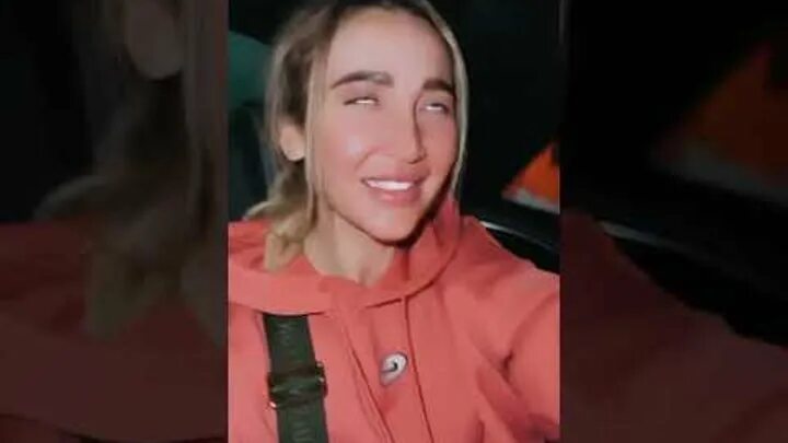 Видео пьяной бузовой от клавы коки. Видео пьяной бузовой от клавы коки. Видео пьяной бузовой от клавы коки. Бузова и клава кока в куршавеле. Бузова и кока.