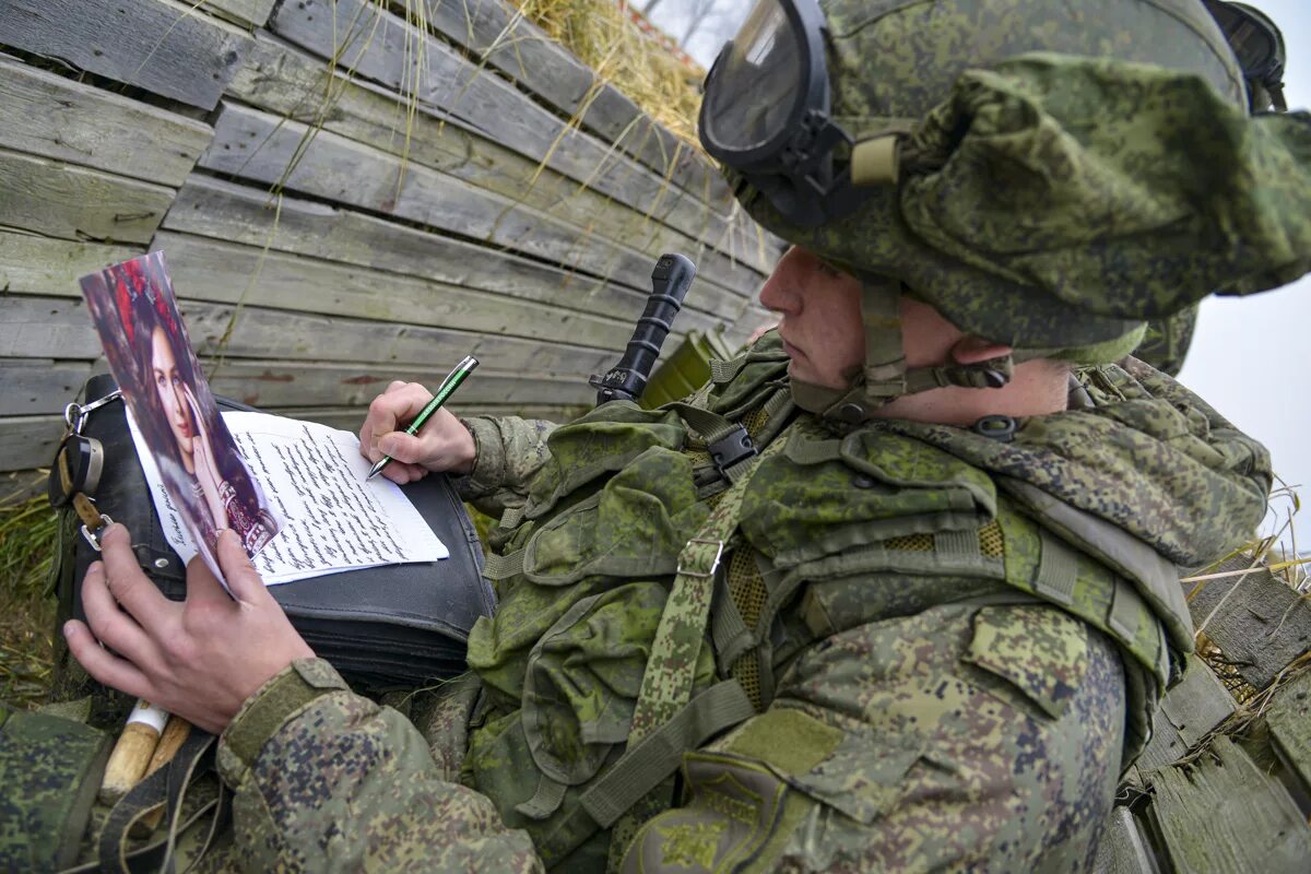 Состояние специальной военной операции на украине. Военная деятельность. Солдат вс РФ. Информирование военнослужащих. Информирование солдат.