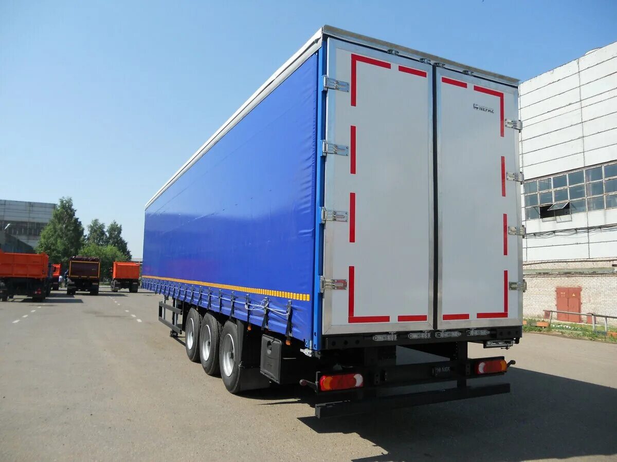Полуприцеп нефаз 93341 шторный. Тза полуприцепы. Бортовой полуприцеп нефаз-9334. Полуприцеп тза 588510-0300200-08. Шторный полуприцеп тза 588510.