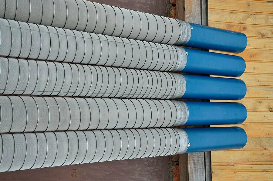 Фильтр скважинный для обсадных труб 125 нпвх. Фильтр обсадной трубы. Фильтр щелевой для скважины 125. Фильтр скважинный нпвх 125х6,0х3000. Фильтр обсадной трубы.