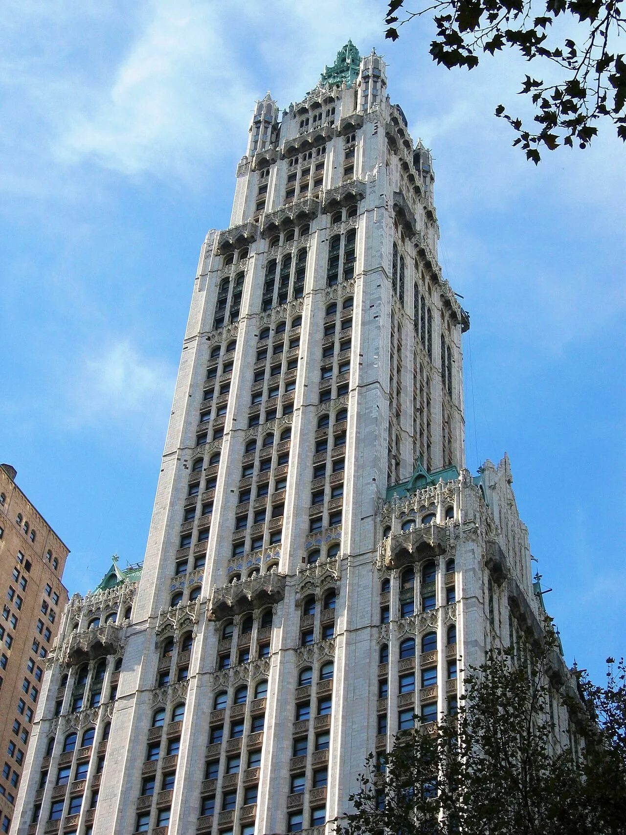 Вулворт билдинг. Woolworth building нью-йорк. небоскреб вулворт-билдинг 1913 год. небоскреб вулворт в нью-йорке. пиннакл, вулворт тауэр, нью-йорк.