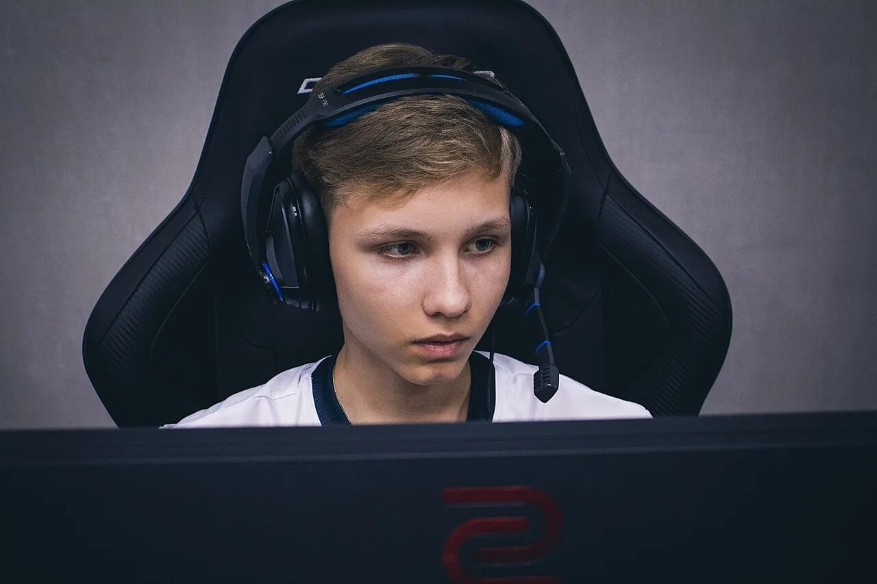 Monesy cfg cs 2. Monesy cfg cs 2. Монеси кс. Илья m0nesy 2022. Конфиг монеси.