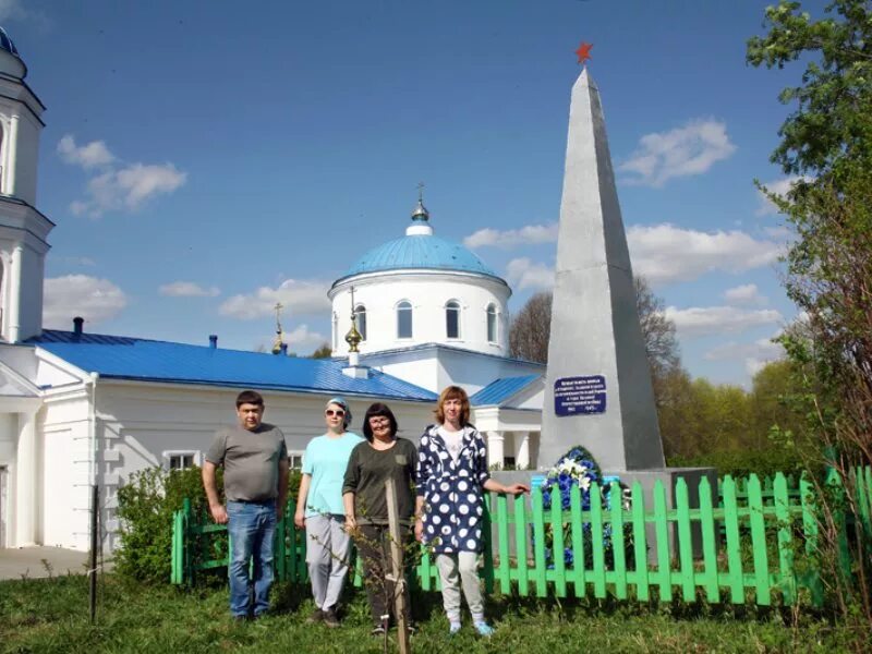 Деревня студенец. Деревня Студенец Сосновского района Нижегородской области. Студенец храм Сосновский район. Сосновское Сосновский район Нижегородской области. Храм в Студенце Нижегородской области.