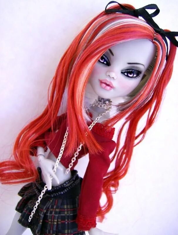 Катрин монстер хай ооак. Ооак куклы монстер хай. Ред оаки. Ооак монстер хай торалей страйп. Ред оаки.