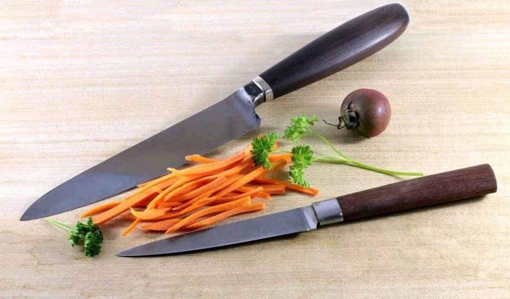 Какой кухонный нож выбрать. Ножи. Ножи для кухни. Необычные кухонные ножи. Большие кухонные ножи.