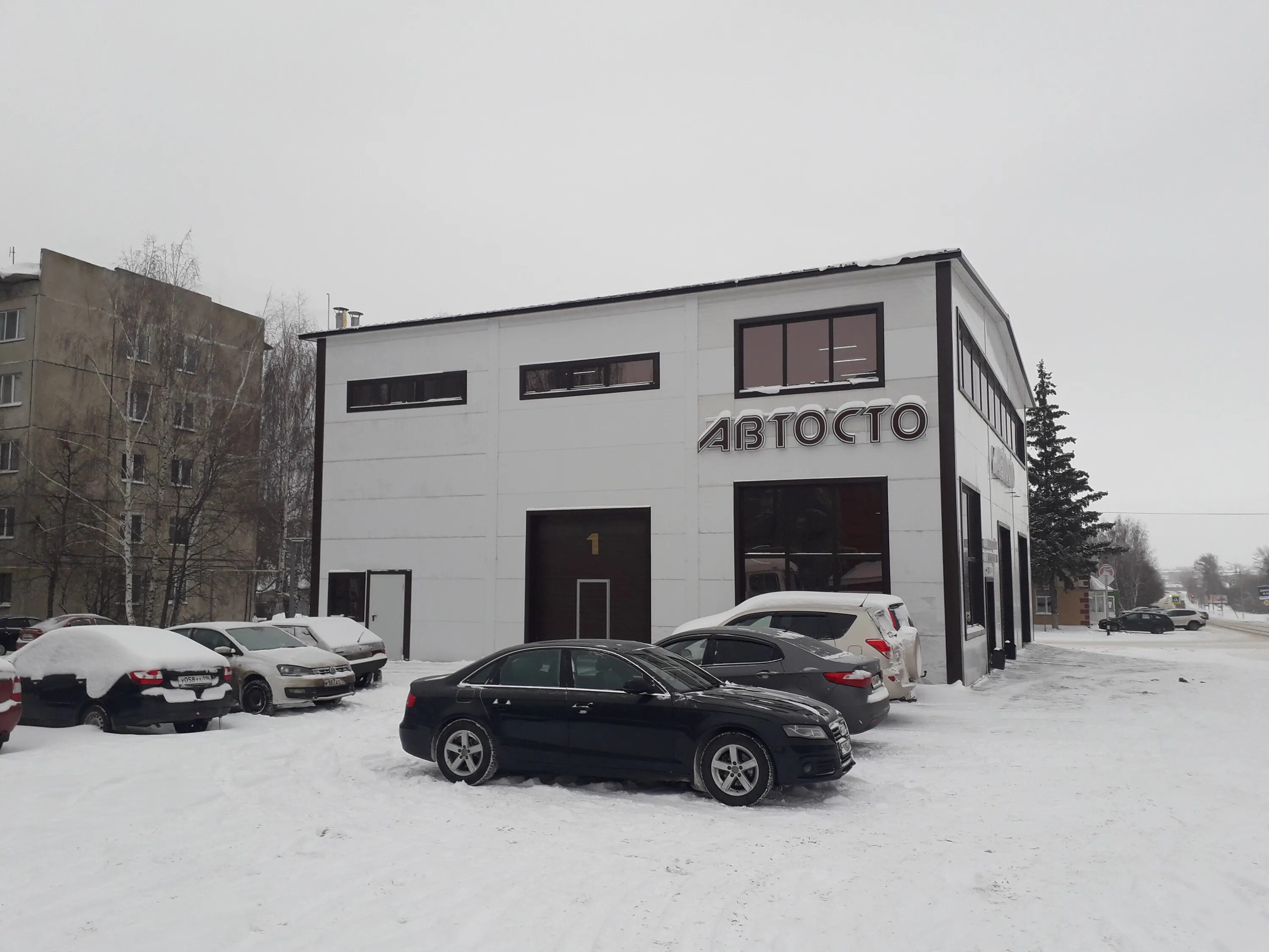 Нефтяников 9 бугульма. Нефтяников 40 бугульма. Нефтяников 160а бугульма. Улица нефтяников бугульма. Нефтяников 31 бугульма.