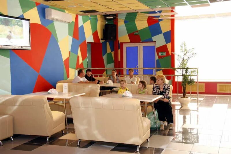 кафе арлекино саратов. арлекино зал 2.