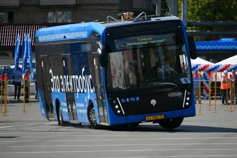 Водитель электробуса в москве