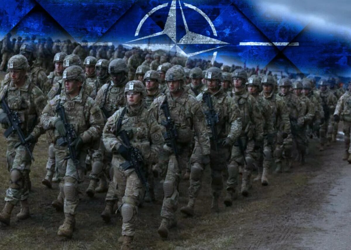 Нато послало украину. Учения НАТО 2022. Учения НАТО 2021. Армия НАТО Украина. Солдаты НАТО.