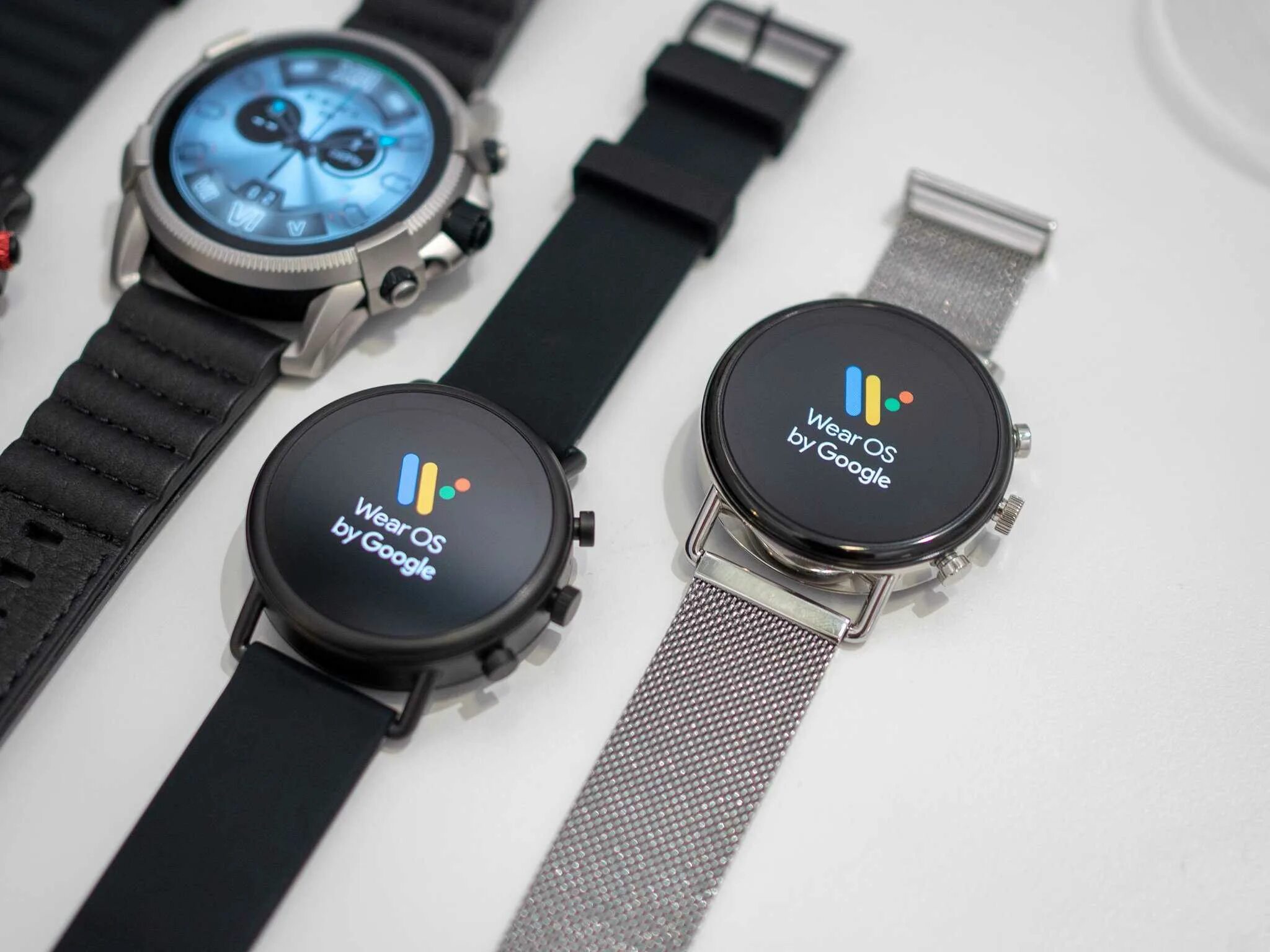 Гугл вотч часы. Wear os смарт часы. Wear os by Google часы. Часы на Wear os 2021. Wear время