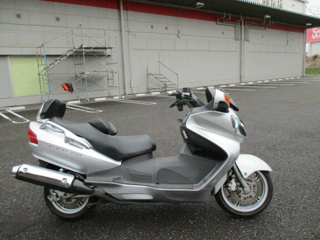 Suzuki Burgman 650 2006. Skywave 650. Suzuki Skywave 650 багажник. Suzuki skywave 650