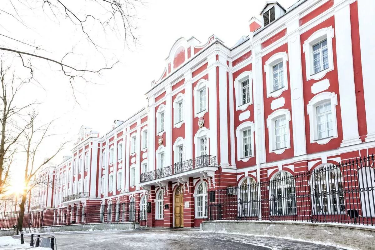 Государственных спб. СПБГУ Питер. Санкт-Петербургский государственный университет университет. Институт Ломоносова в Санкт-Петербурге. СПБГУ главный корпус.