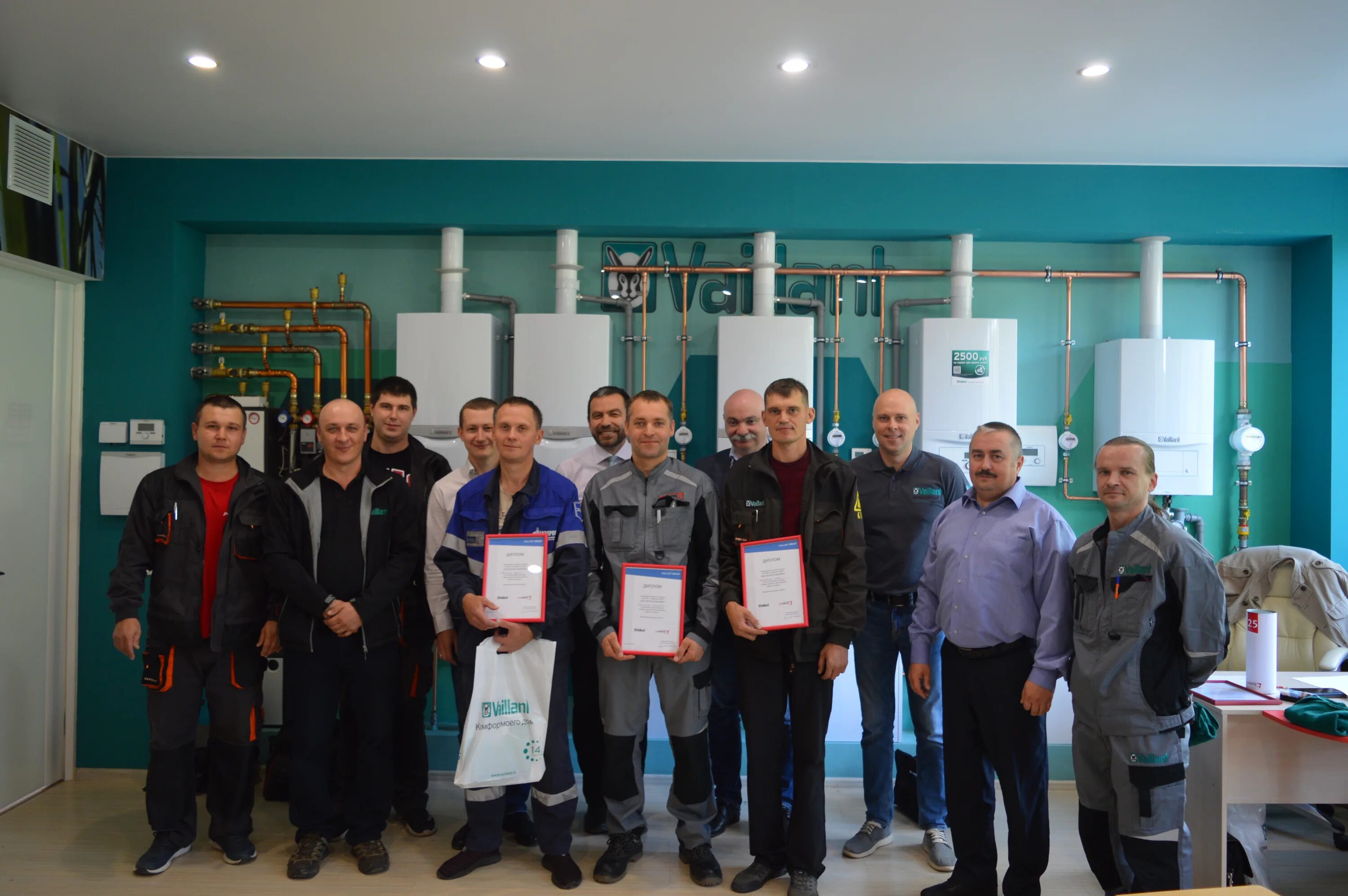 Котласгазсервис сотрудники. Котласгазсервис телефоны. Приводинский участок котласгазсервис. Котласгазсервис официальный сайт. Площадь города котлас.