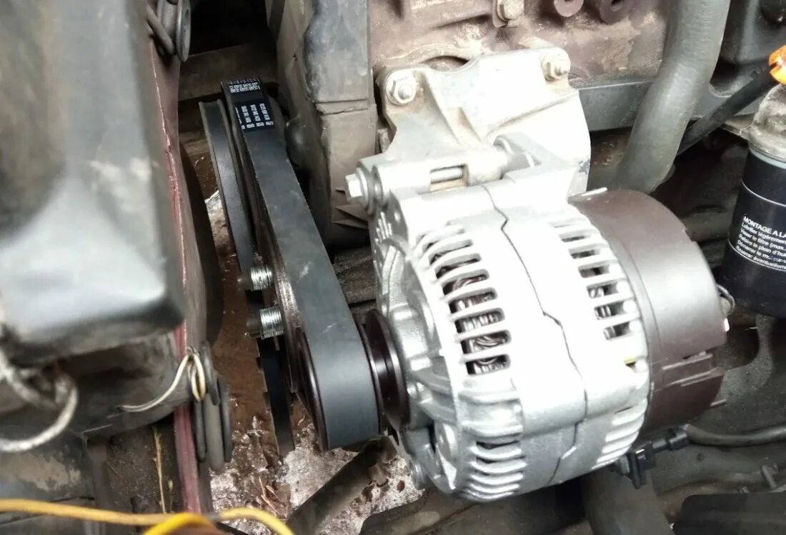 Генератор на мотоблок форза. Генератор от ваз 2114. Генератор от приоры на ваз 2107. Генератор на мотоблок 12в. Генератор уаз 16кл.