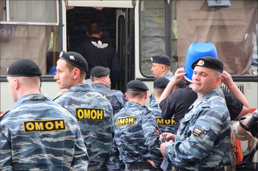 Читать омоне. ОМОН Москва МВД. ОМОН 2006. Форма ОМОНА.