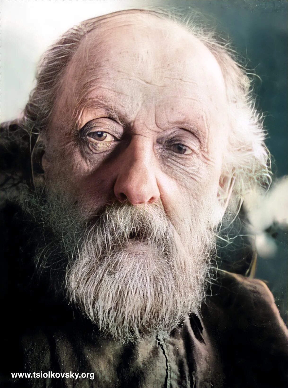 К э циолковский. Циолковский константин эдуардович. Константин циолковский (1857 – 1935). Циолковский т. Циолковский константин эдуардович портрет.