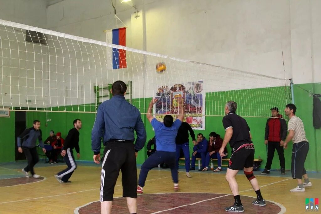 Погода в черняевке кизлярского. Преподаватель физкультуры техникум МАИ Кизлярский. История села Черняевка.