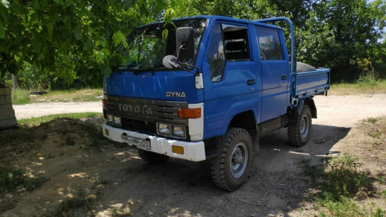 Toyota Dyna 4wd 1992. Тойота Дюна 4/2. Toyota Dyna 1990. Тойота Дюна 2 т бортовая.