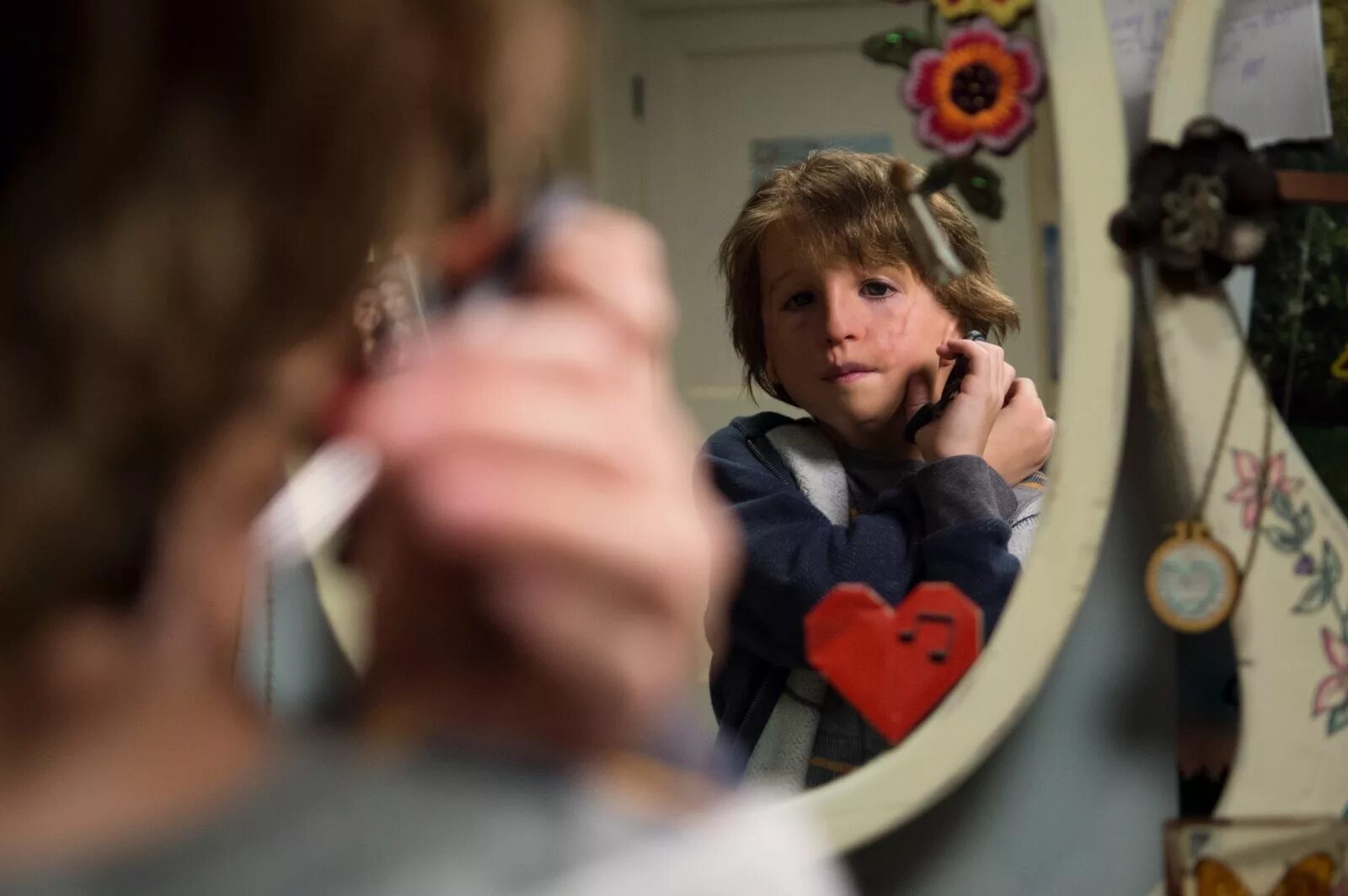 Фильм чудо с джулией робертс. Wonder review. Wonder review. Чудо фильм 2017 изабела видович. Чудо паласио фильм.