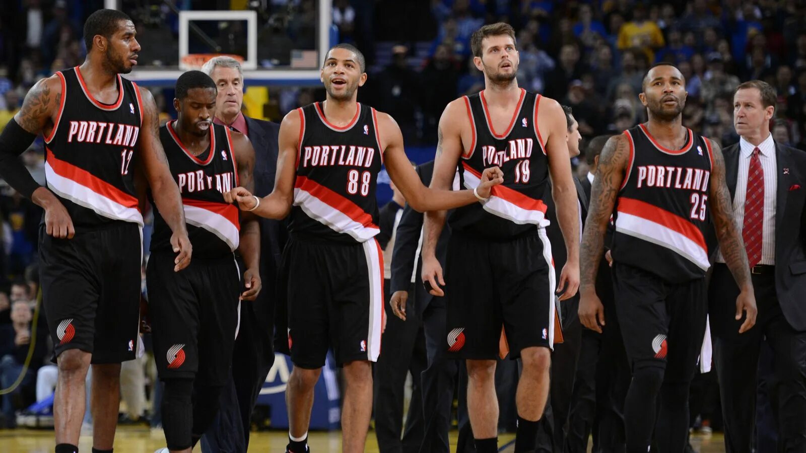 Портленд трэйл блэйзерс. Nba dawkins fight blazers. Trailblazers (video game). Портленд нба. Video blazers.