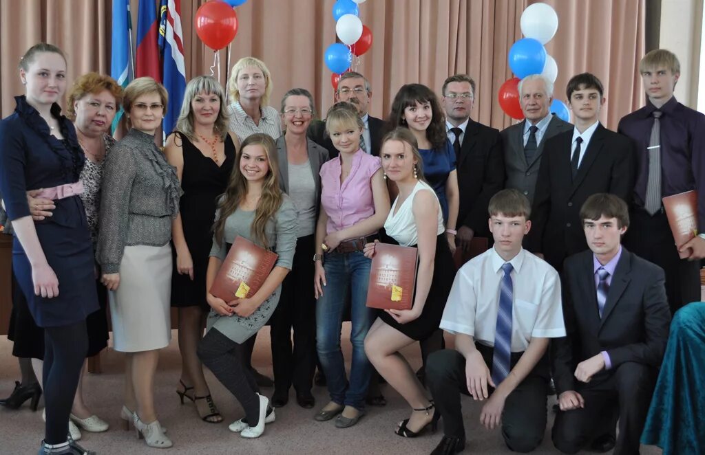 лицей 10 фото. каменск уральский школа 9 лицей. уральский лицей. уральский лицей. 10 лицей в каменске уральском.