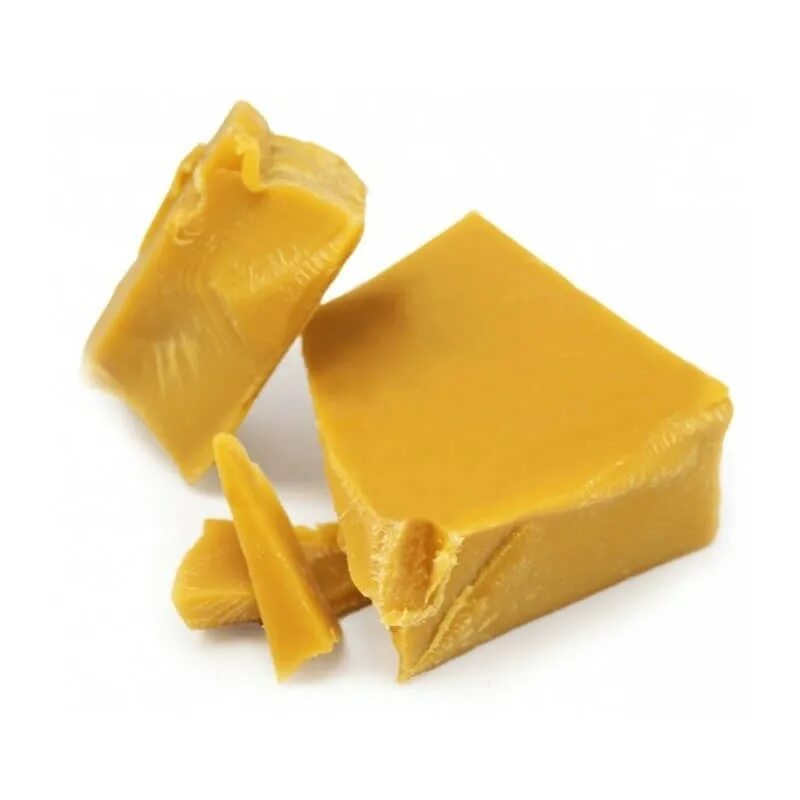 Воск сера. Воск на белом фоне. воск пчелиный синтетический в гранулах. пчелиный воск на белом фоне. воск без фона.