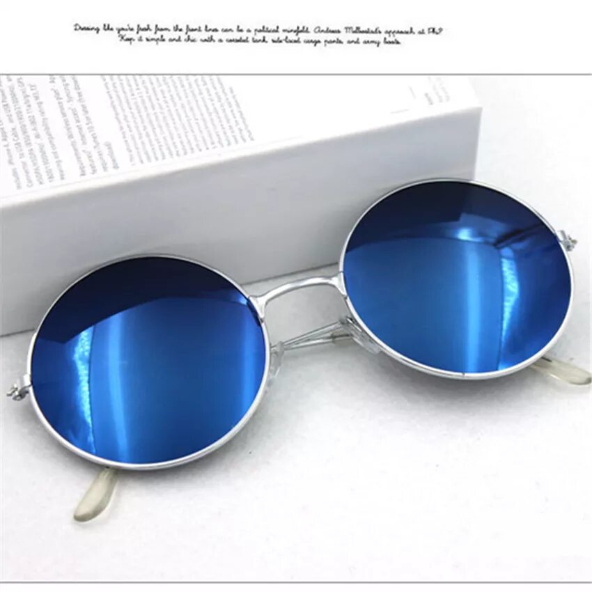 Очки круглые синие. Синие очки солнцезащитные мужские. Солнцезащитные очки шейн. Очки круглые голубые. Очки с синими стеклами.