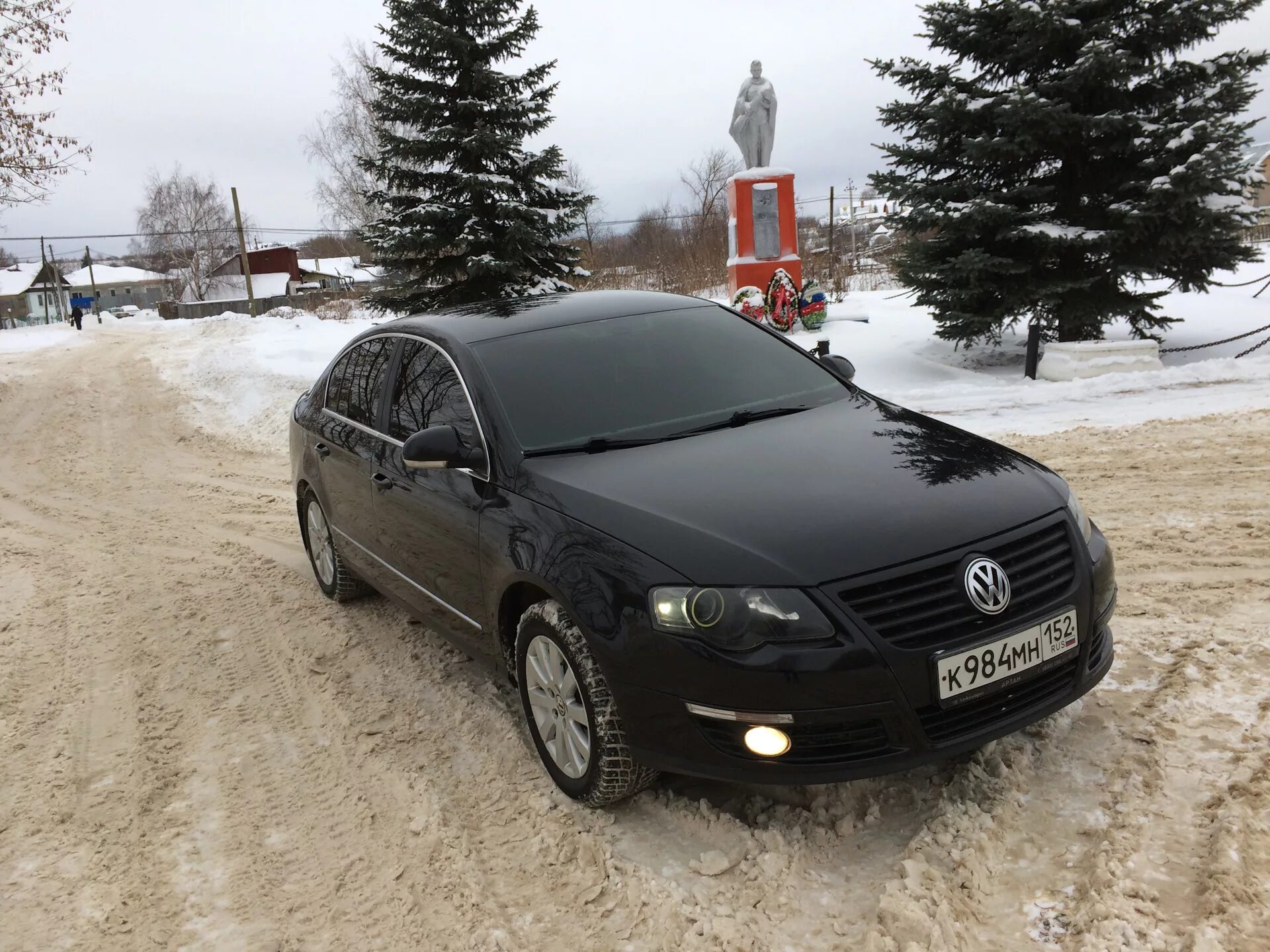 Продам б 6. Volkswagen Passat b6 черный. Фольксваген Пассат в6 черный. Volkswagen Passat b6 тонированный. Фольксваген Пассат черный 2008.