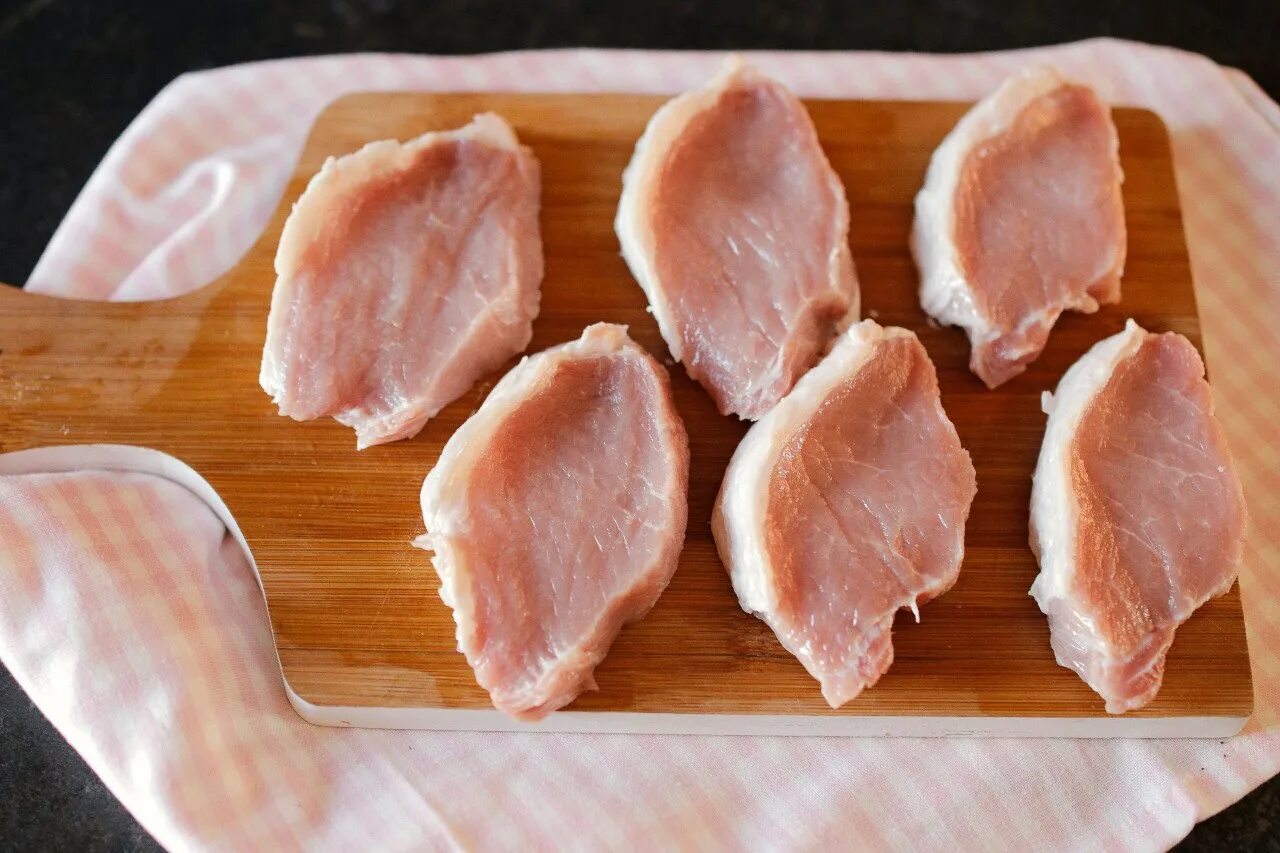 Как сварить мягкую свинину