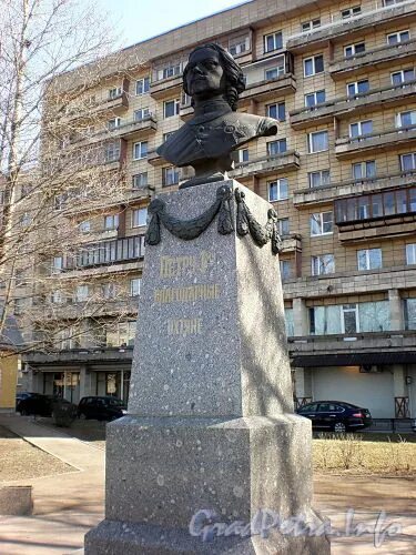 Большеохтинский д 1
