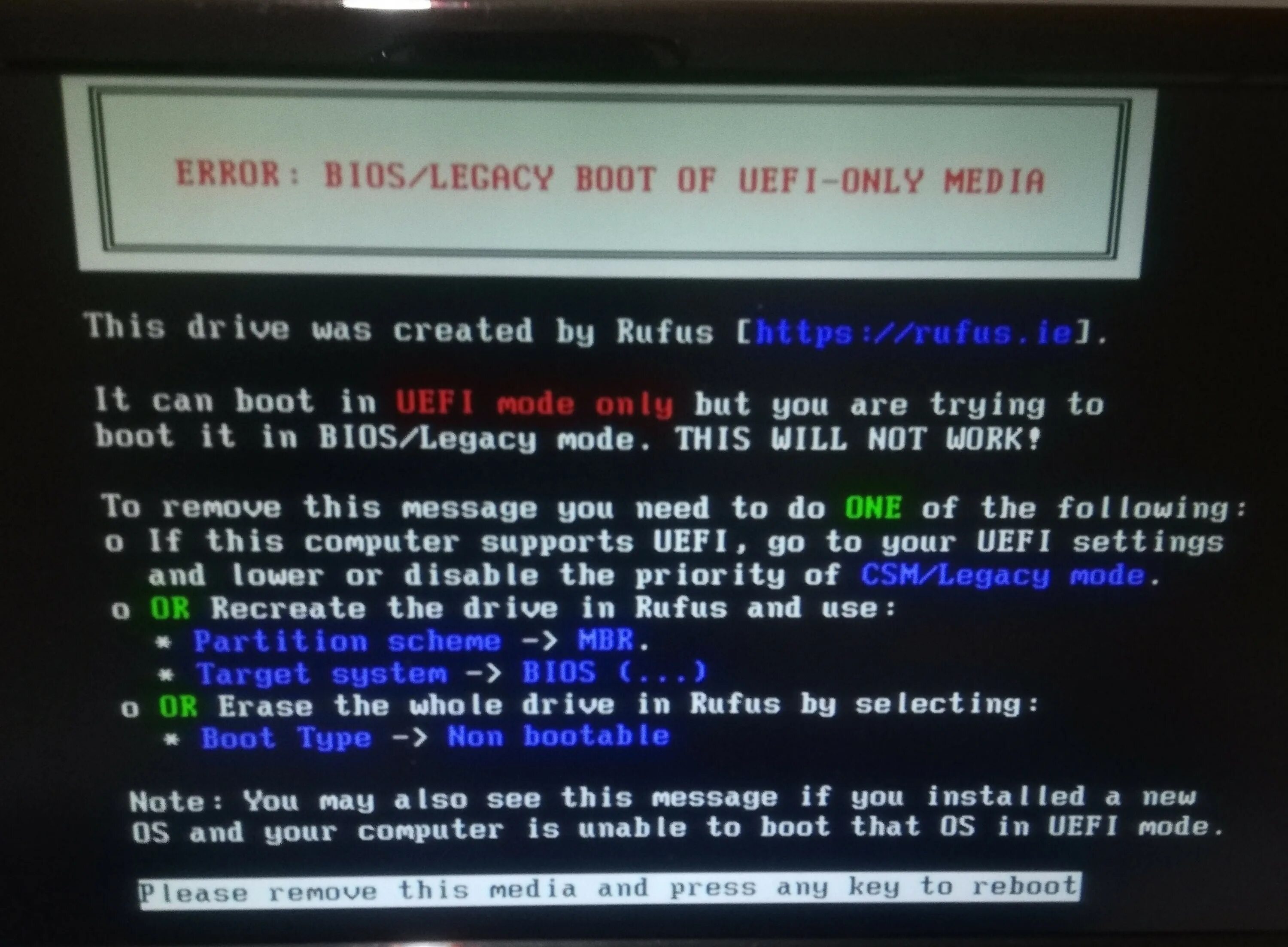 Ошибка установки windows 10 boot. Bios legacy boot. error bios legacy boot of uefi only media. ошибка legacy boot of uefi media. ошибка error bios legacy boot.