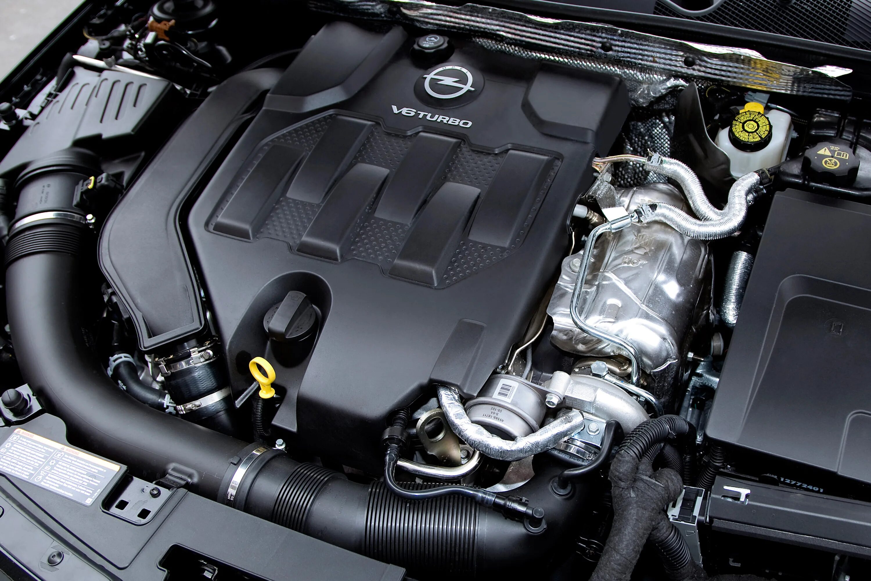 2.8 06. Опель Инсигния 1.8 мотор. Opel Insignia OPC мотор. Опель Инсигния 2.0 турбо дизель. Опель Инсигния OPC двигатель.