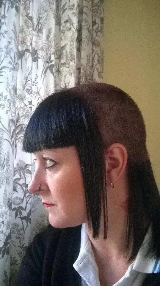 эшли грин. стрижка боб жак дессанж. боб каре асимметрия. женская стрижка ростов. женские прически.