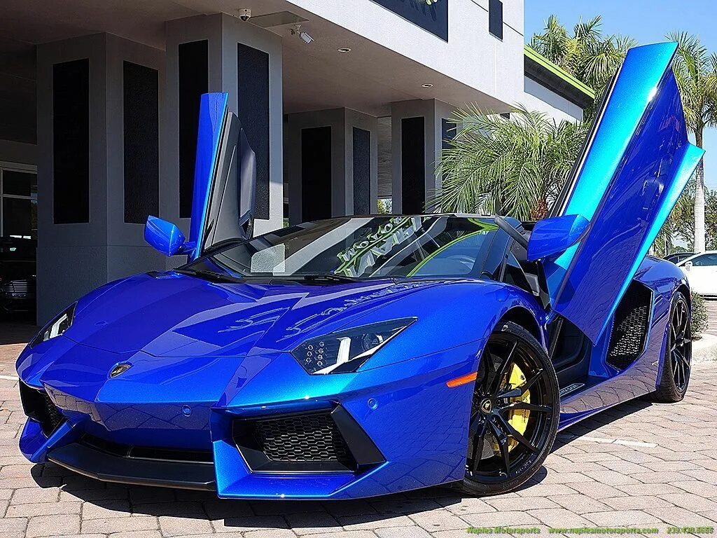 Включи синий машина. Lamborghini Aventador LP 700 синий. Lamborghini Aventador lp700 голубой. Lamborghini Aventador lp700-4 Blue. Lamborghini авентадор синий.