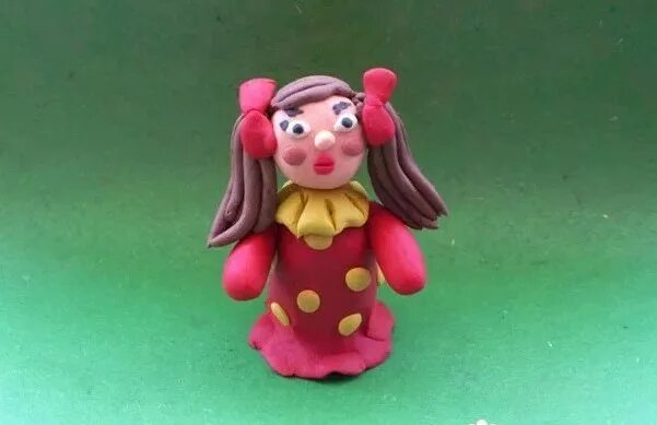 Простая девочка из пластилина. Лепка девочка. Сделать девочку из пластилина. Пластилин для лепки кукол. Лепка из пластилина девочка.