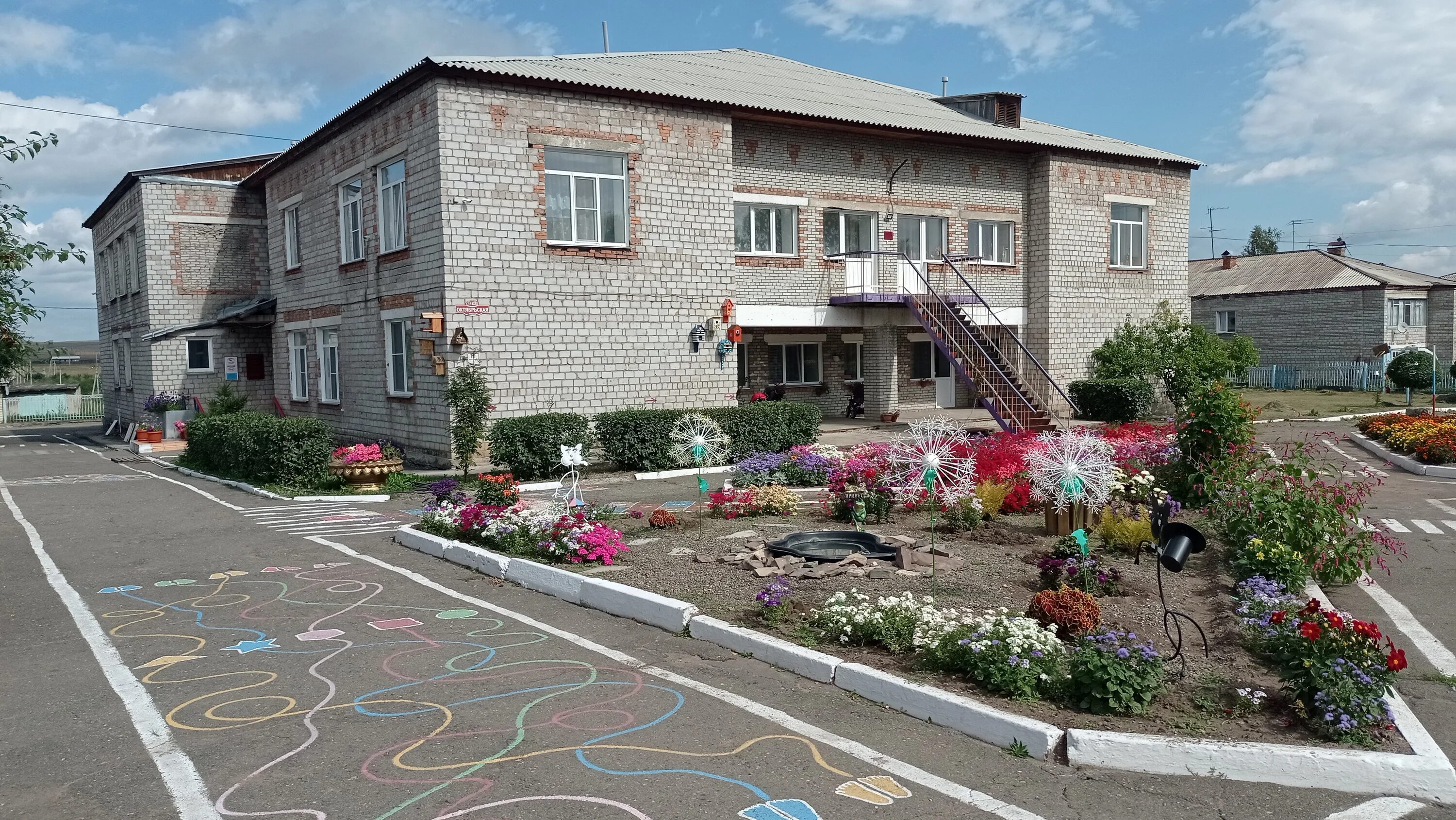 Лукоморье сад мирный. Республика хакасия город черногорск садик светлячок. Оснащение детских садов мебелью. Сад лукоморье калуга. Мадоу лукоморье ноябрьск.