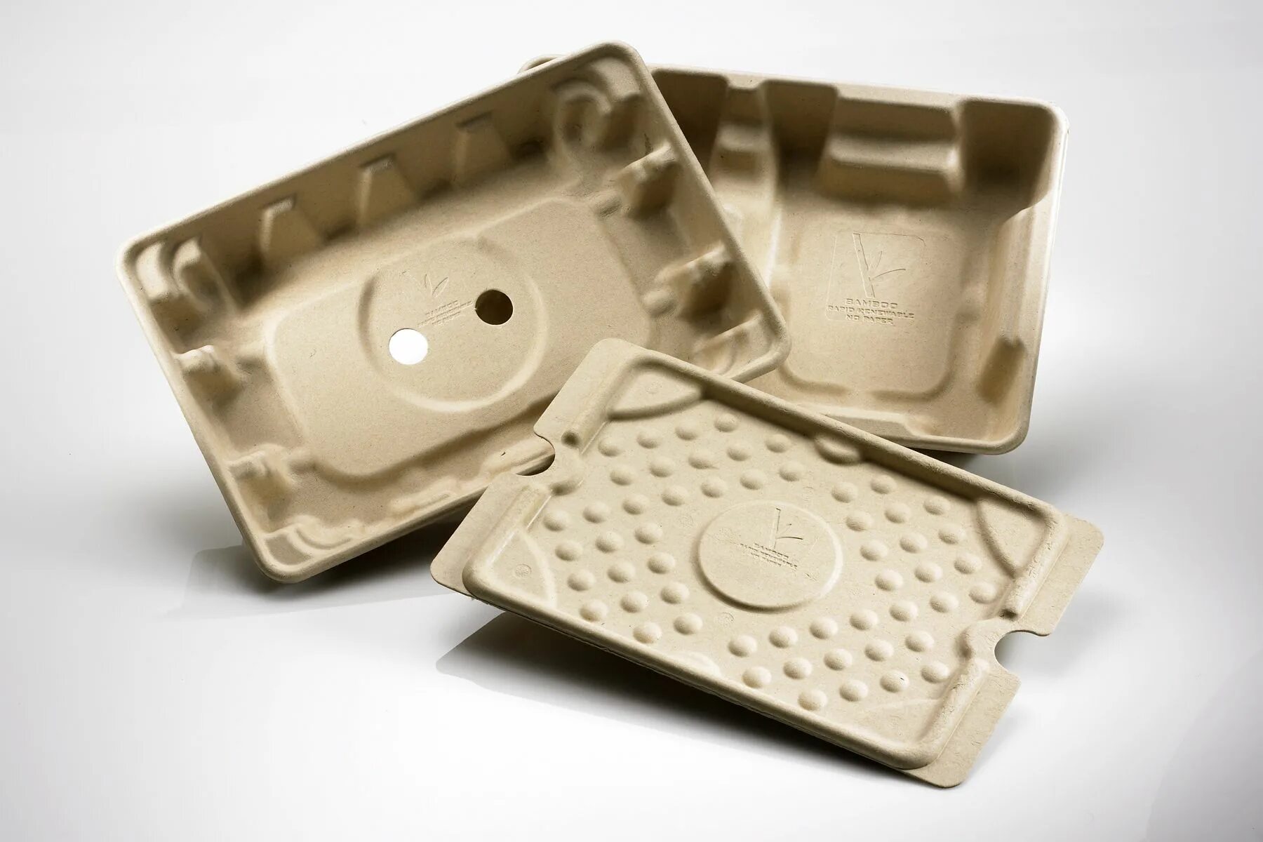 Tray package. Формованная упаковка из пластика. tray упаковка. упаковка из целлюлозы. лотки из пульперкартона.