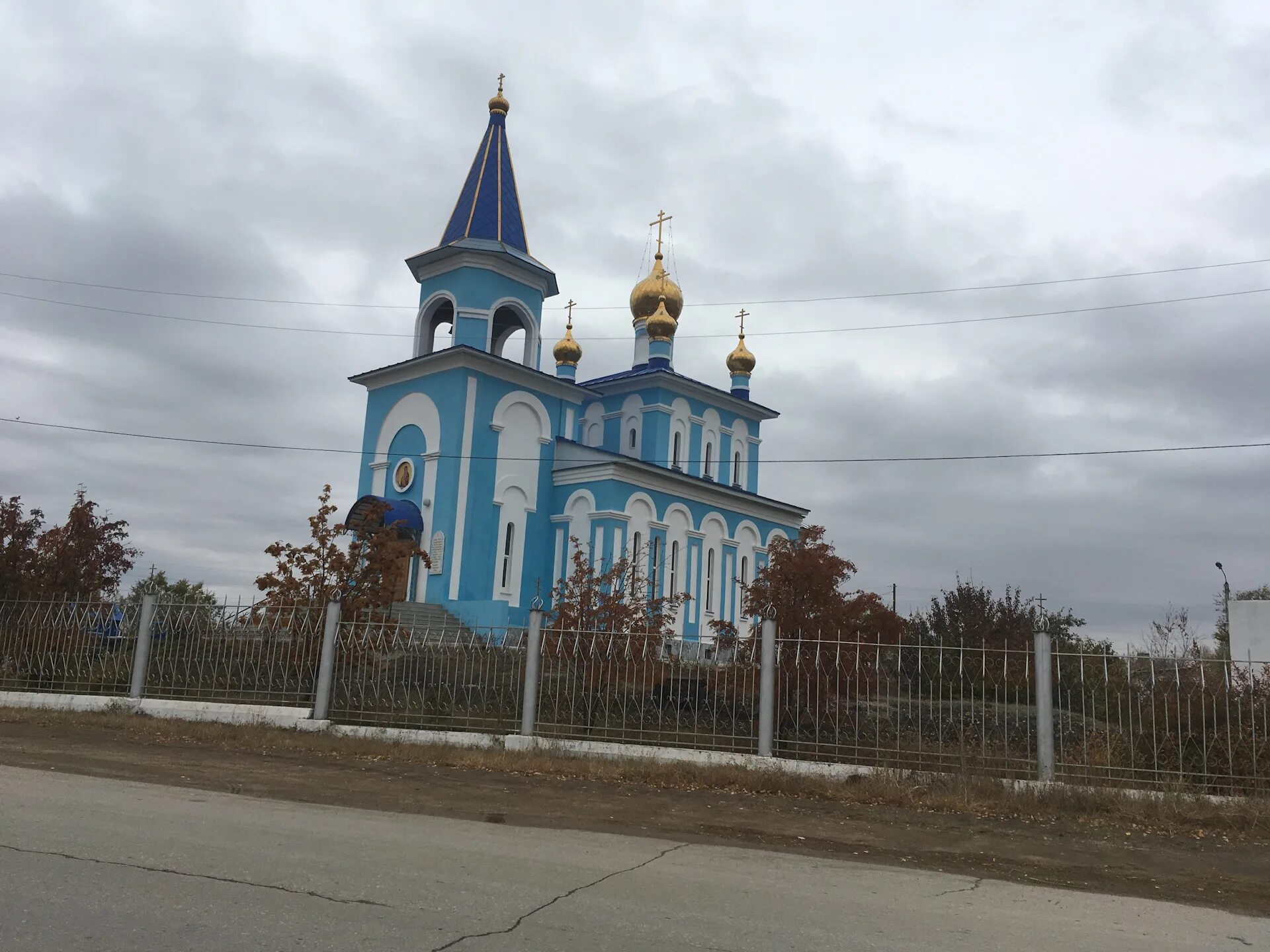 Кизил челябинская область. Агаповка Магнитогорск. Село Агаповка. Посёлок Агаповка Челябинская область. Церковь Агаповка Магнитогорск.