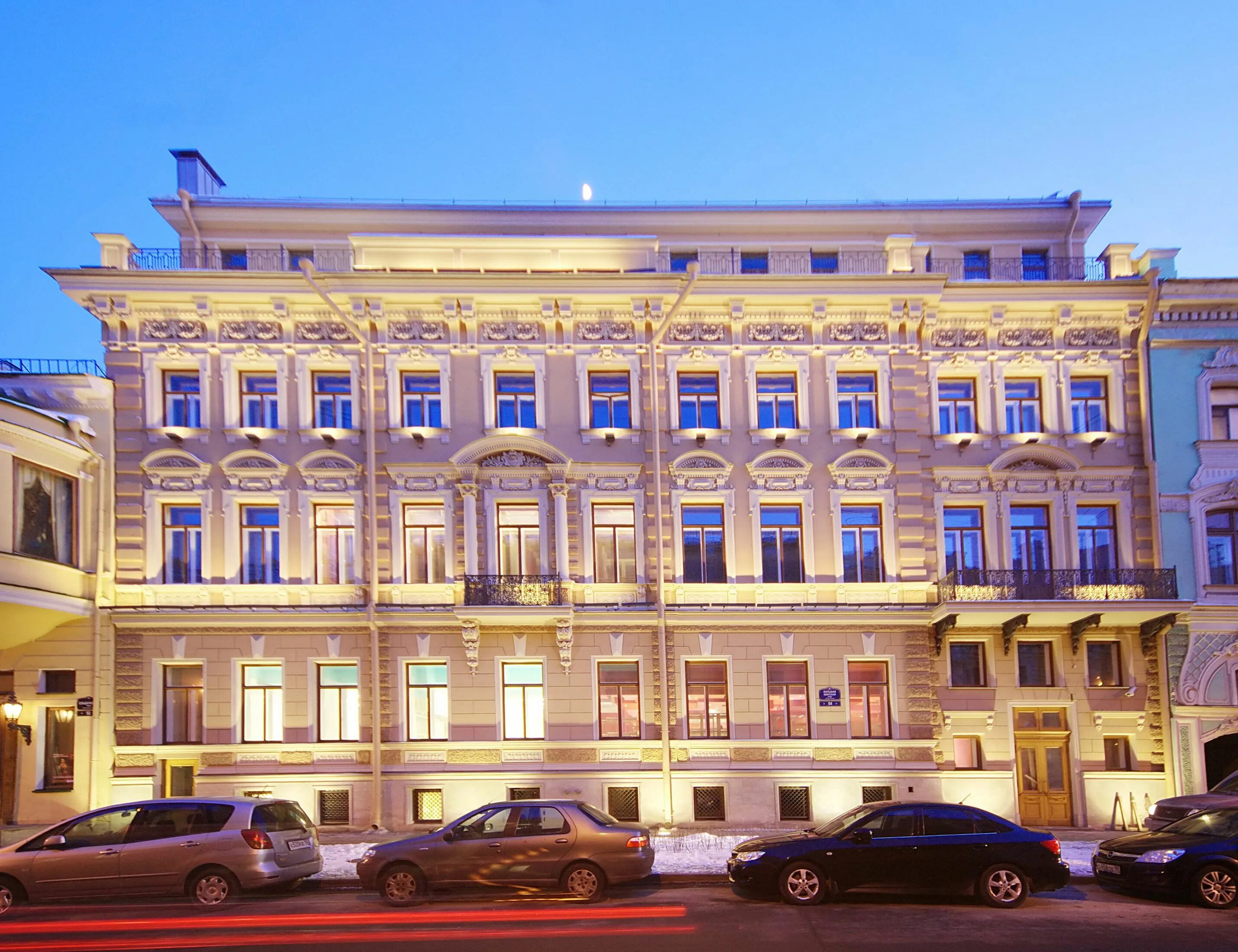 Исторические отели в санкт петербурге. Отель st petersburg санкт-петербург. отель престиж санкт-петербург. domina hotel saint-petersburg. domina st. petersburg наб. реки мойки, 99, санкт-петербург.