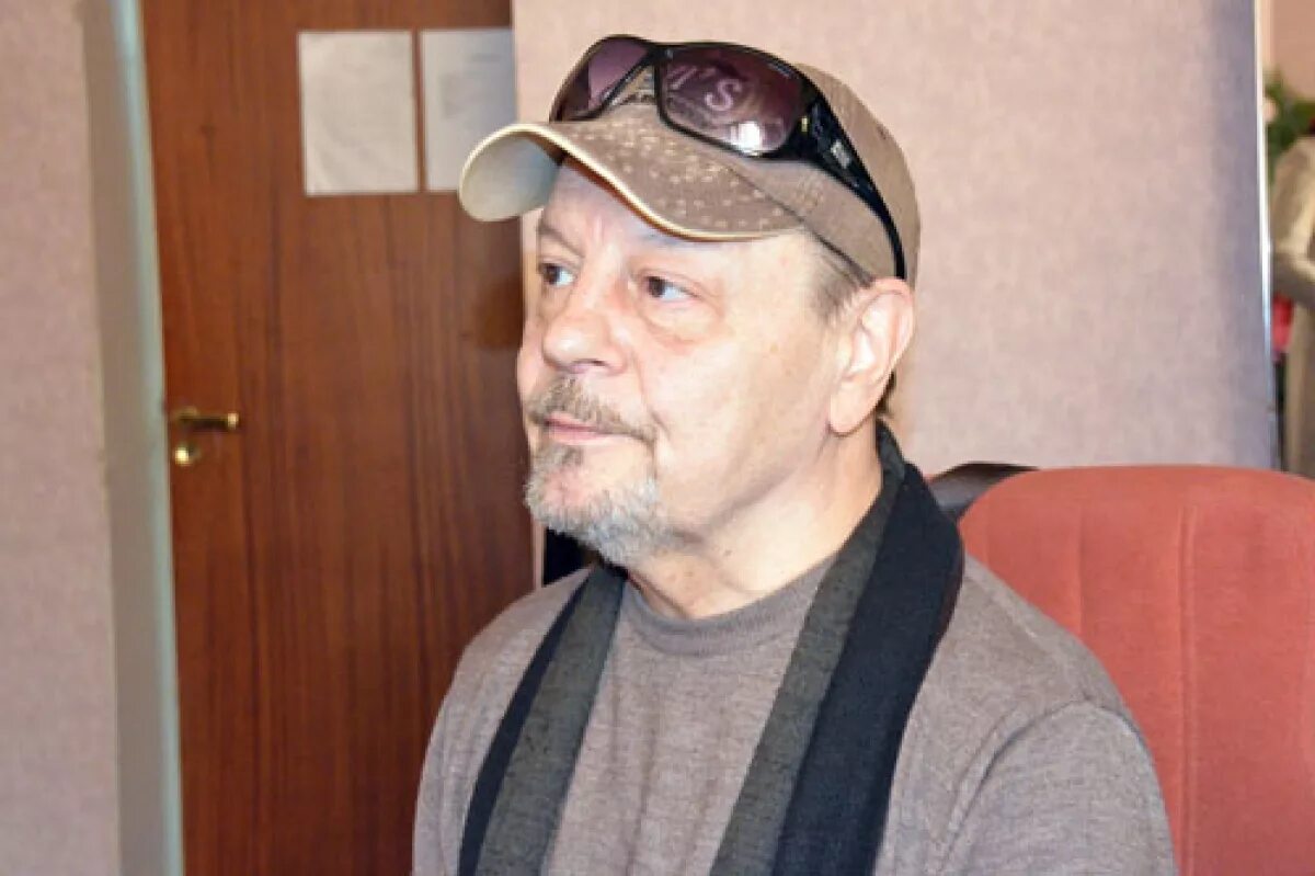 Внук сталина бурдонский. Внук сталина бурдонский. Внук сталина бурдонский. Бурдонский сталин. Бурдонский сталин.