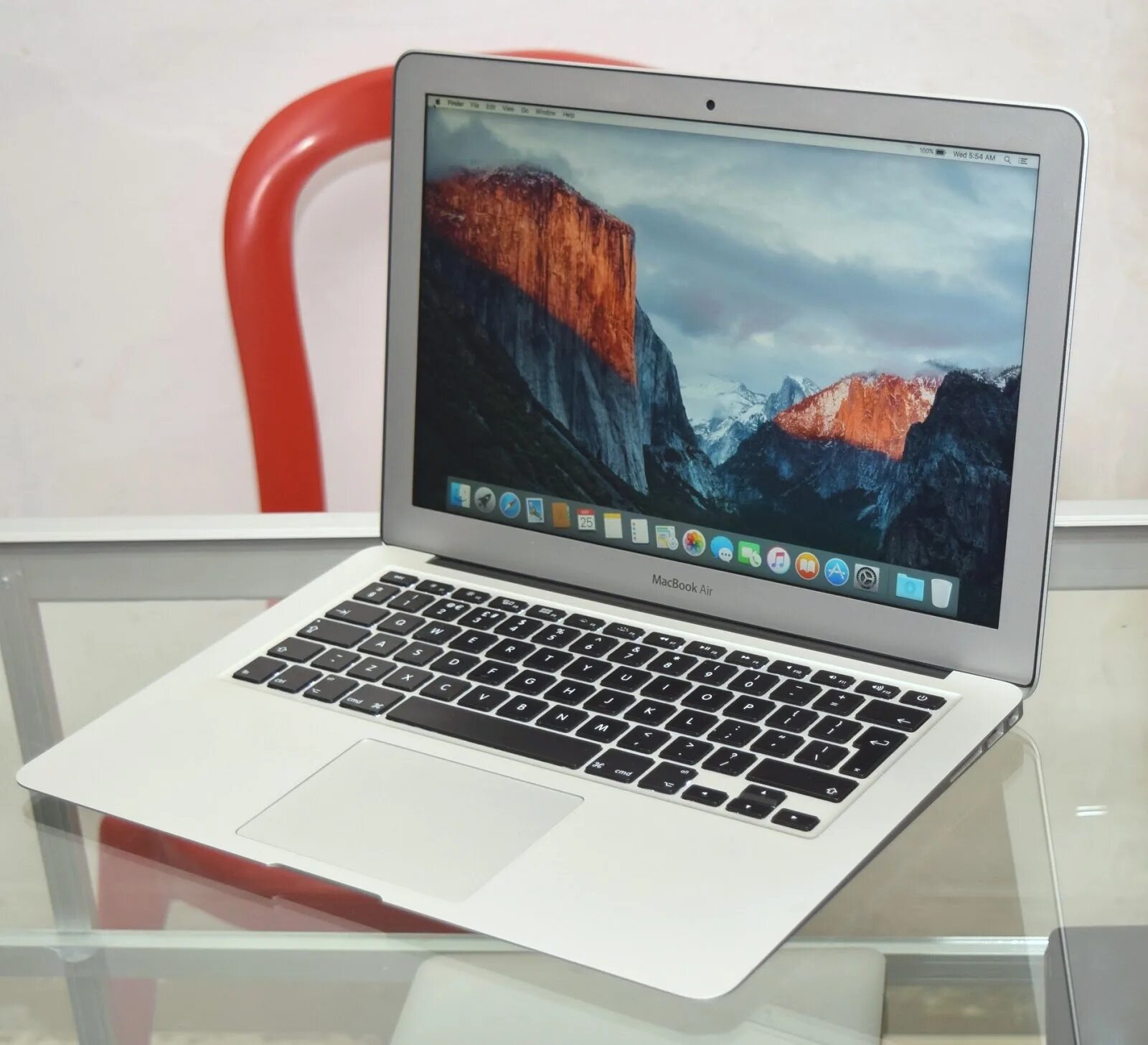 Apple macbook air 13 early 2014. Macbook air 13 2013 core i5 1. Apple macbook air 13. Ноутбук apple macbook air 13 early 2014. Macbook 13 2014.