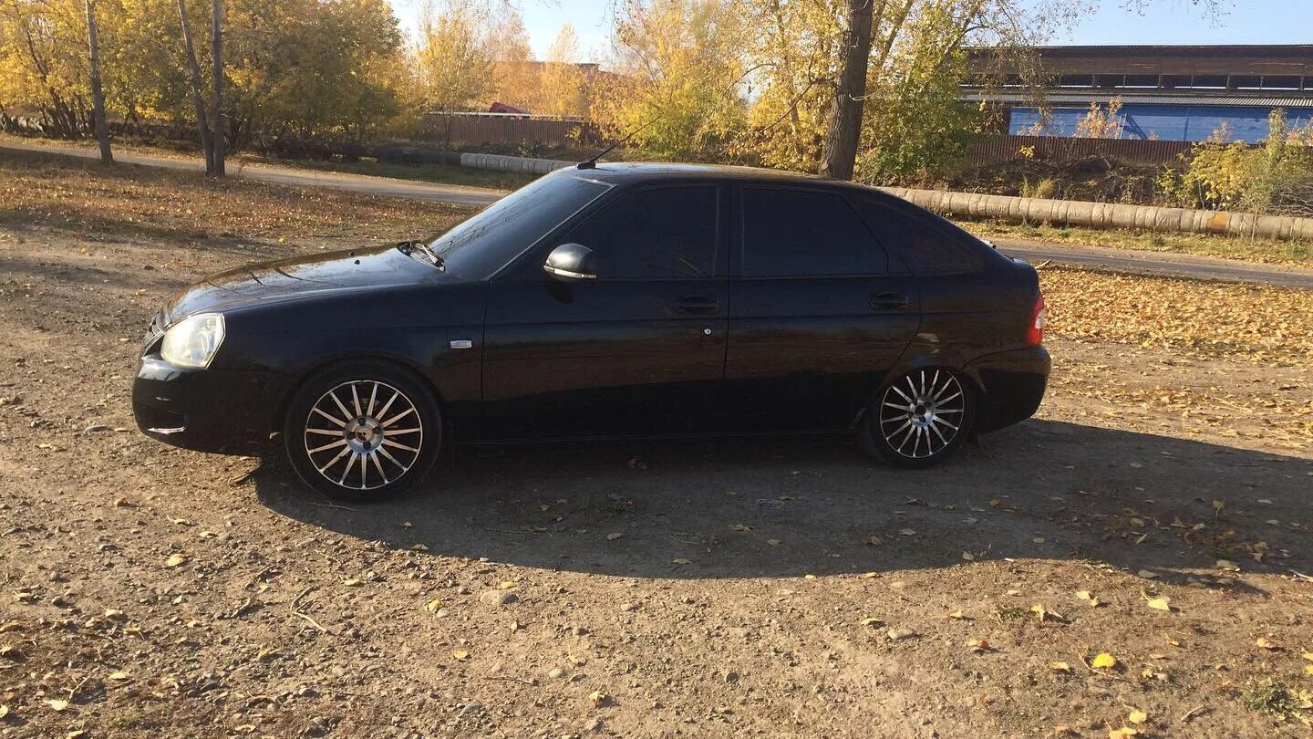 Приора r16 гранта спорт. Приора приора 2 седан. Кавказский кинжал кама. Кинжалы на приоре. Приора 2 хэтчбек кварц.