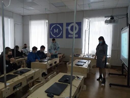 Рыльск педагогический колледж башня. Директор рыльского педагогического колледжа. Рспк рыльский социально-педагогический колледж. Рыльский педагогический колледж. Рыльский педагогический колледж.