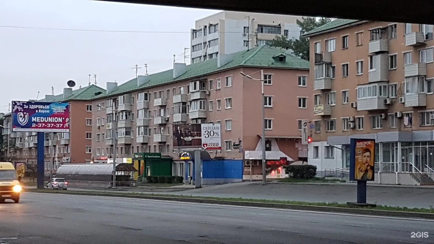 Пр 100 лет владивостоку. Проспект 100 летия владивостока. проспект столетия 46 владивосток. проспект 100-летия владивостока 46. владивосток проспект 100 летия владивостока.