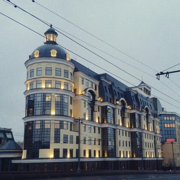 Бц балчуг плаза. Москва бизнес центр балчуг плаза. Банк балчуг москва. Балчуг, 2. 2.