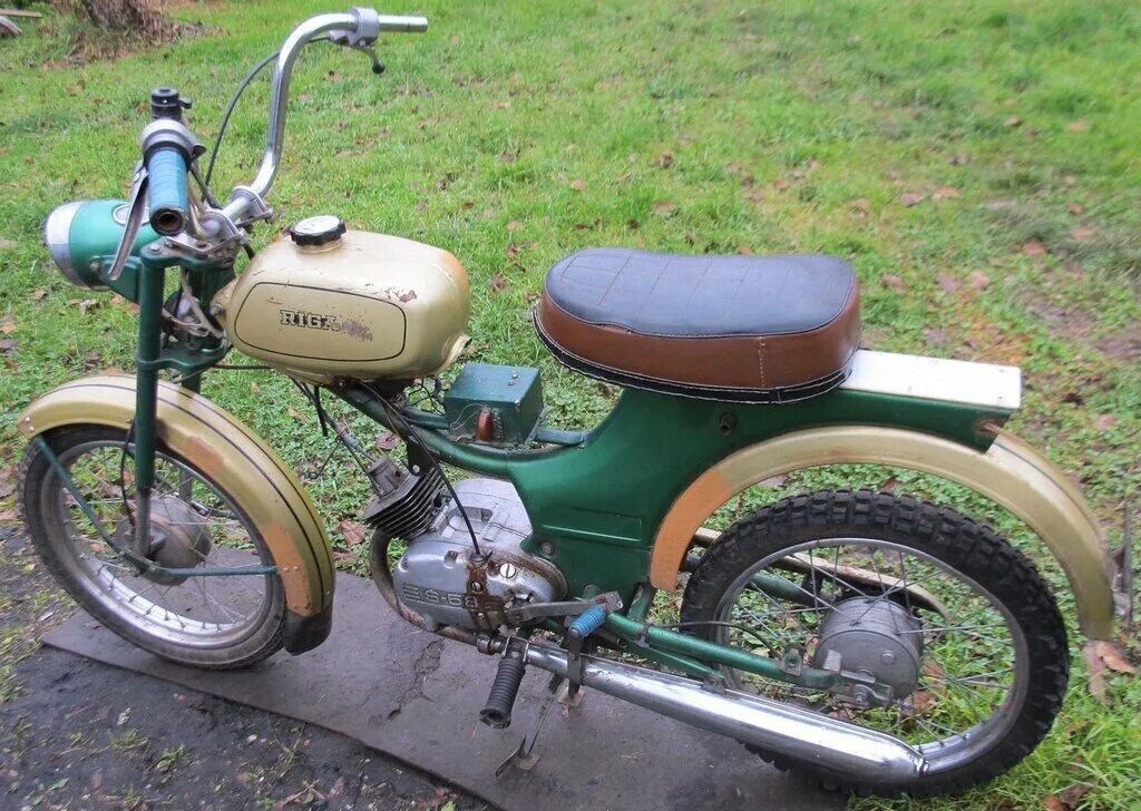 RIGA 16 Moped 1980 in working order. From CCCP - Russia. For Sale Bridgwater, Un