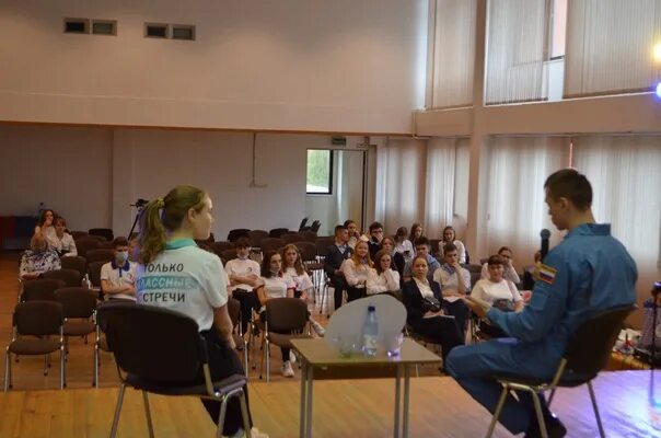 Кубинская школа 1. Кубинка школа 2. Школа ткаченко кубинка. Школа имени безбородова кубинка. Кубинская сош№2.