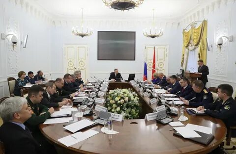 Санкт петербург обстановка